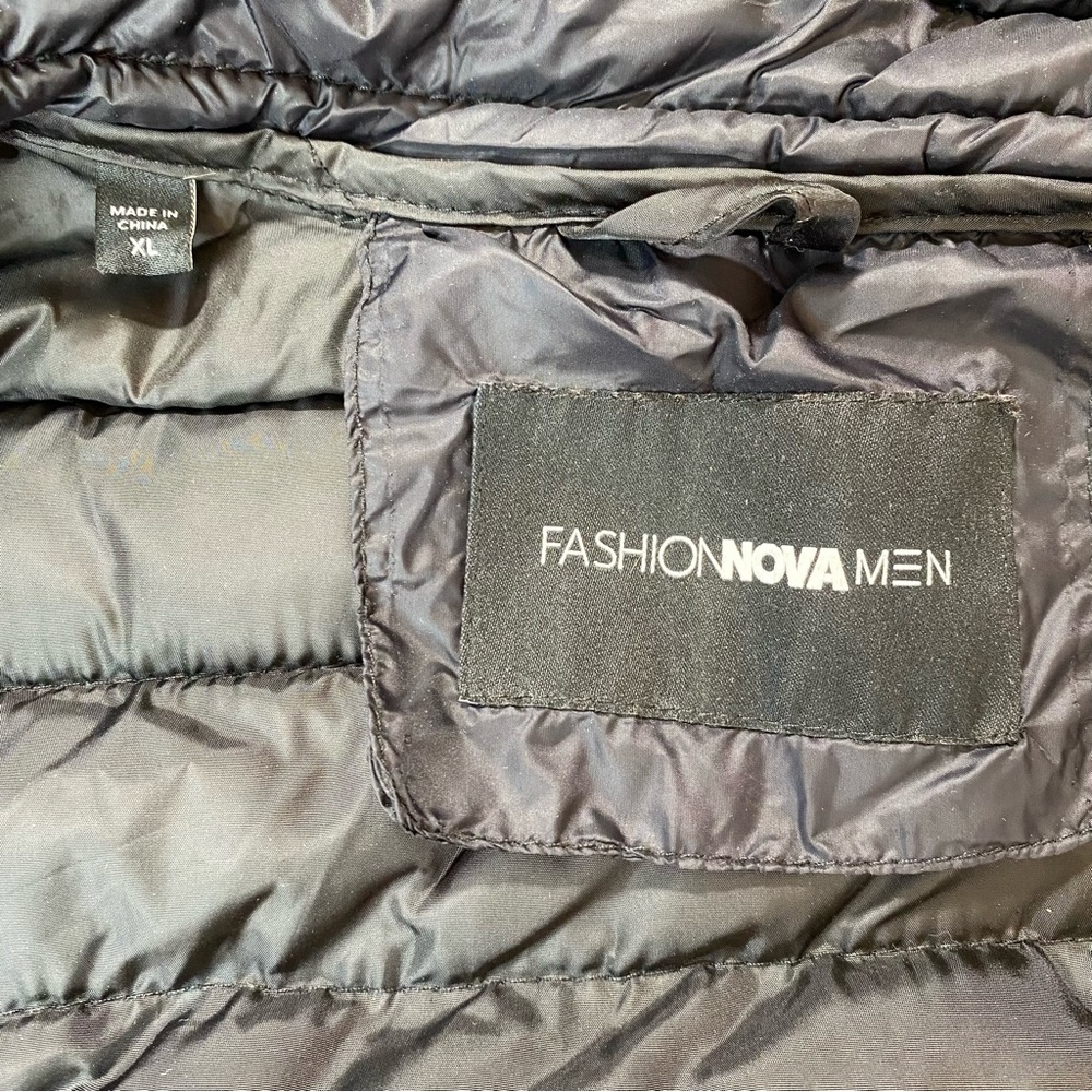 Fashion Nova puff jacket - Picture 5 of 6